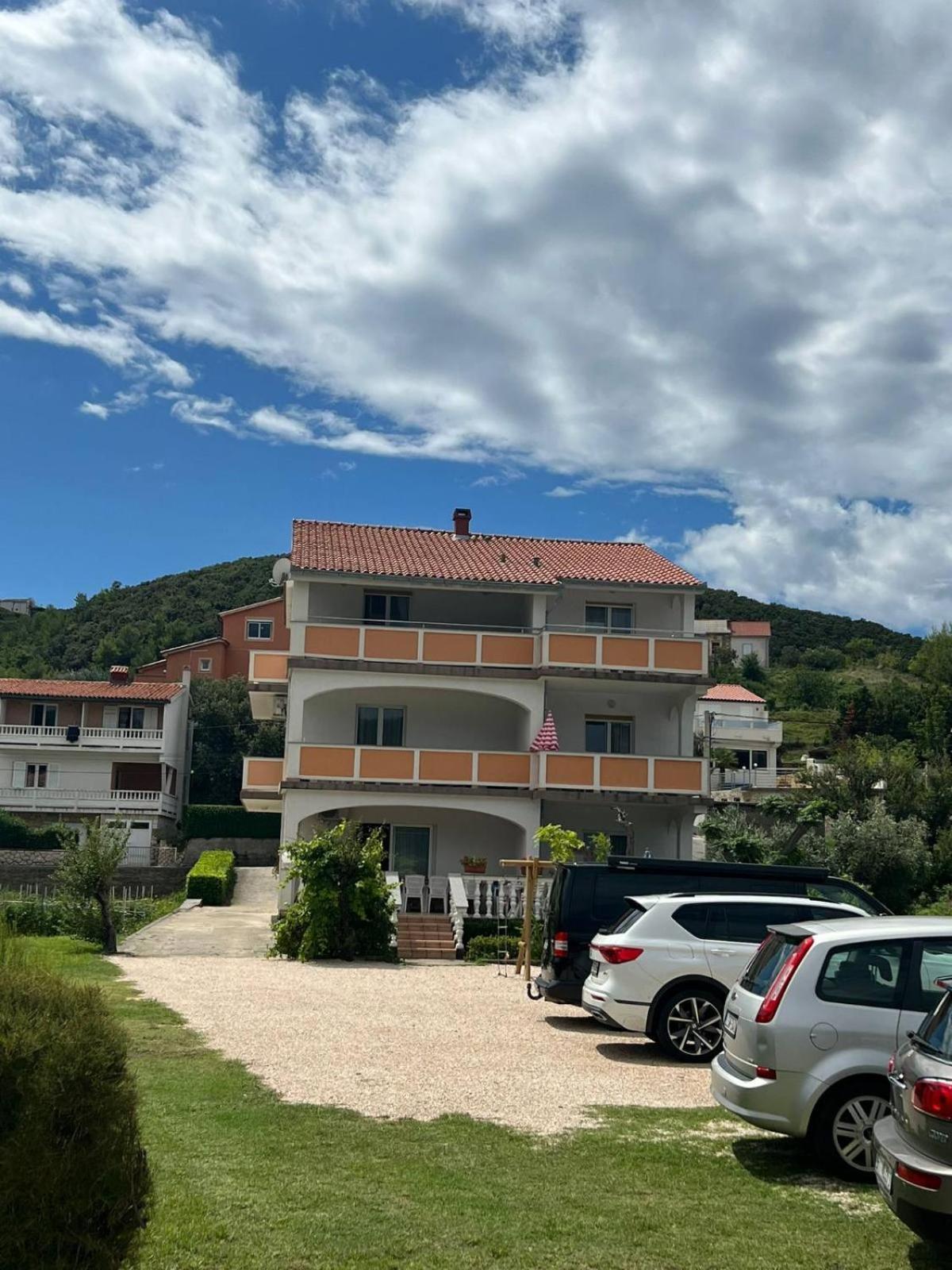 Apartment Tomulić Jasna i Miljenko Supetarska Draga Zewnętrze zdjęcie