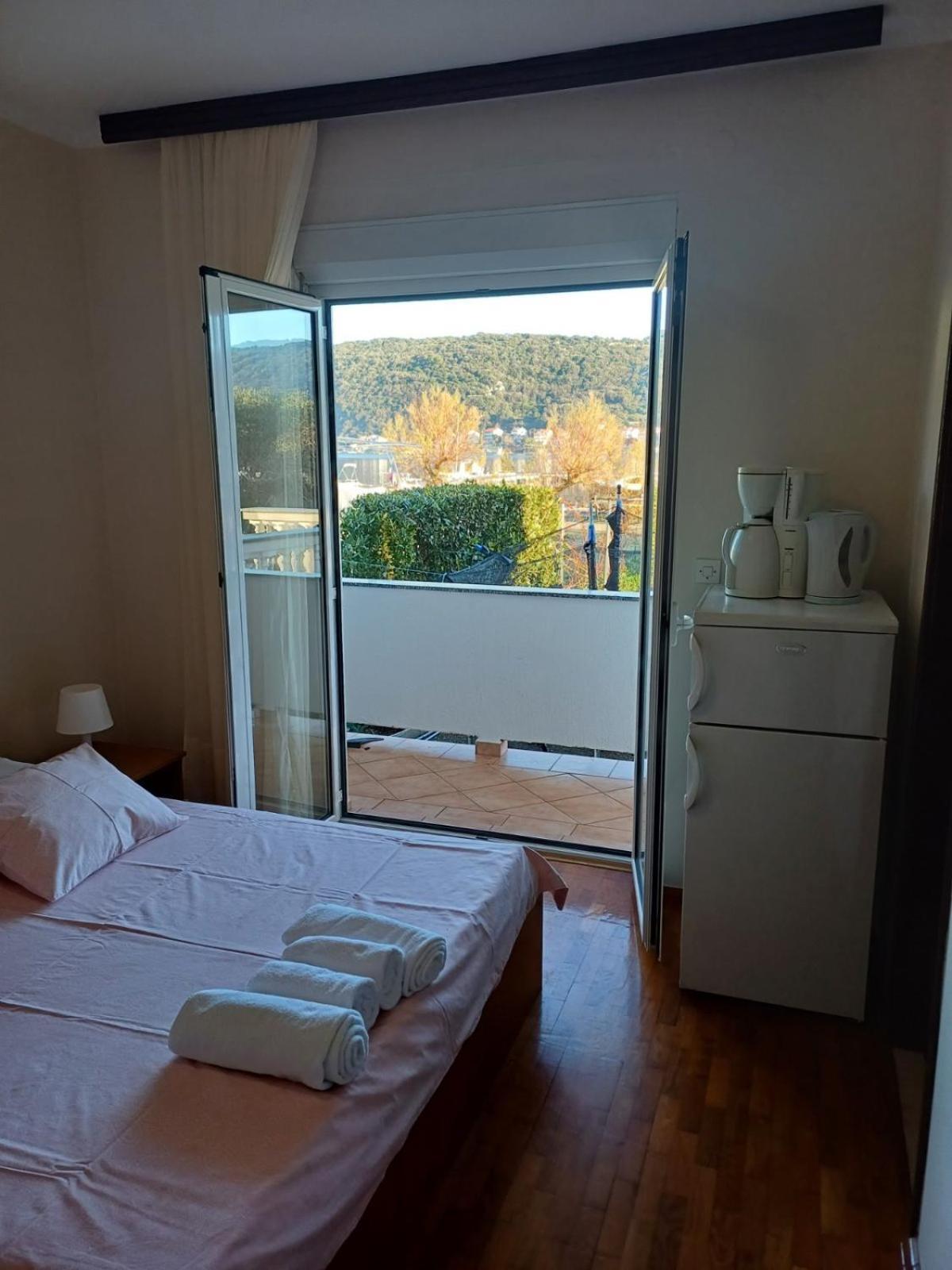 Apartment Tomulić Jasna i Miljenko Supetarska Draga Zewnętrze zdjęcie